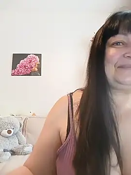 Snapshot of Women-pleasures chatting on February 2026 08:09:01 AM Women-pleasures online show from February 2026 08:09:01 AM