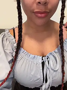 HaileyDiana online show from March 2026 11:30:01 PM