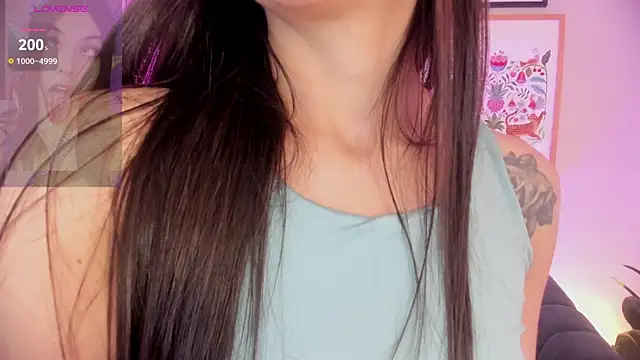 Melissa Koster online show from October 2025 05:41:01 AM