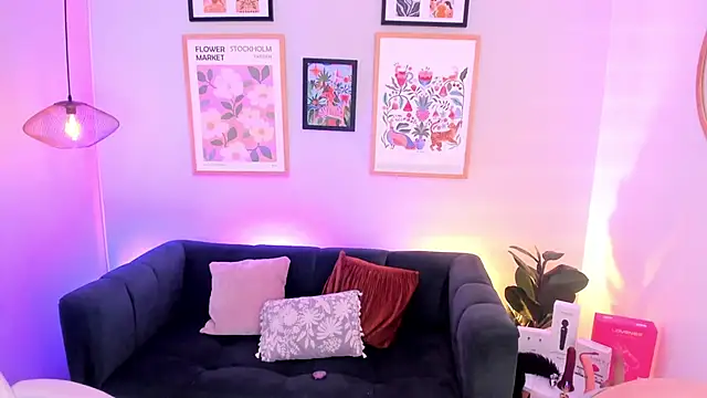 Melissa Koster online show from April 2026 05:23:01 AM