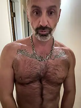 Snapshot of DaddySnowXX chatting on January 2025 11:34:02 AM DaddySnowXX online show from January 2025 11:34:02 AM