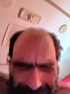 WilldoPita online show from December 2025 04:47:02 PM