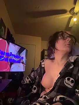 YandereDemon online show from November 2025 12:54:01 AM