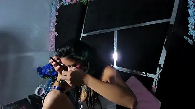 MaddyHudson online show from January 2026 09:53:02 PM