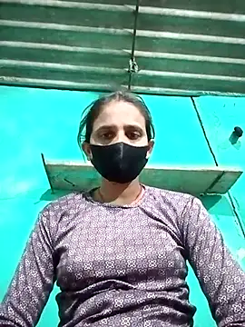 Baby  Shreya online show from October 2025 11:01:02 PM