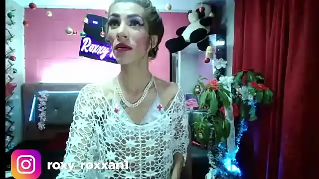 roxy roxxan online show from December 2024 03:25:02 AM