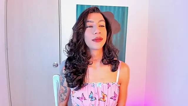 sofiaa grey  online show from January 2026 12:53:01 PM