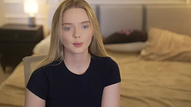 Cassy-Celestial  online show from November 2025 09:00:02 AM