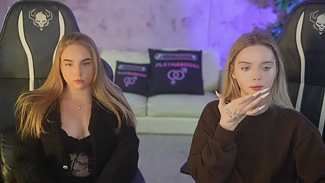 Cassy-Celestial  online show from November 2025 08:36:02 AM