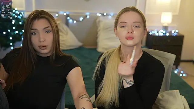 Cassy-Celestial  online show from December 2025 08:21:02 AM