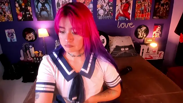 anne cross online show from November 2025 11:57:02 PM