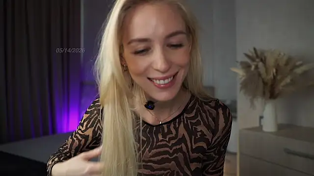 Snapshot of Pleasure_Addiction chatting on May 2026 07:48:01 AM Pleasure Addiction online show from May 2026 07:48:01 AM