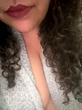 Snapshot of Snehameoww@xh chatting on November 2025 07:02:02 PM Snehameowwxh online show from November 2025 07:02:02 PM