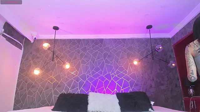 leigh-angels online show from February 2026 09:34:01 PM