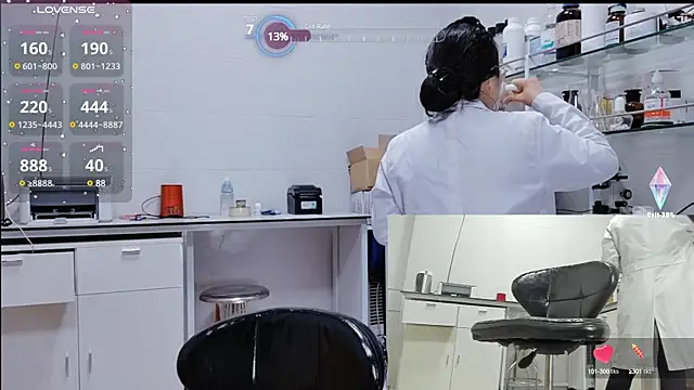 Snapshot of Kathylove_2023 chatting on February 2025 08:29:02 AM Kathylove 2023 online show from February 2025 08:29:02 AM