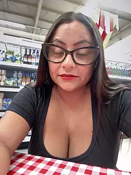 Sol biglips online show from February 2025 02:15:02 PM