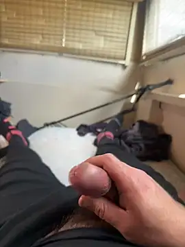 Snapshot of _themask_ chatting on February 2025 12:42:01 PM  themask  online show from February 2025 12:42:01 PM