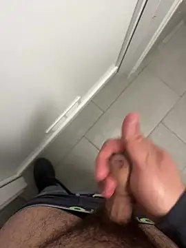 Snapshot of _themask_ chatting on March 2025 07:17:01 PM  themask  online show from March 2025 07:17:01 PM