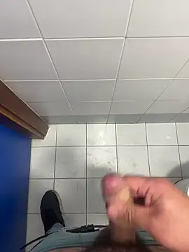 Snapshot of _themask_ chatting on October 2025 02:51:01 PM  themask  online show from October 2025 02:51:01 PM