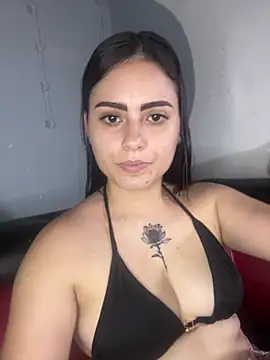 Azuna25 online show from July 2026 07:10:02 PM