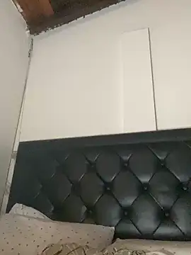 tom thick online show from January 2025 01:03:02 PM