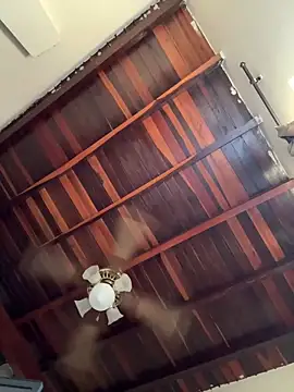 tom thick online show from October 2025 09:26:01 PM