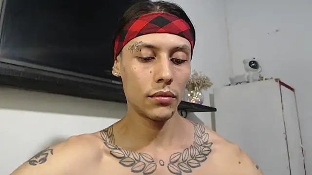 bix couples online show from November 2025 04:37:01 AM