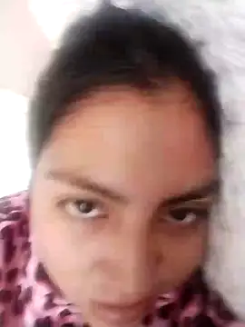 Snapshot of Valeer_abby chatting on January 2025 12:35:02 PM Valeer abby online show from January 2025 12:35:02 PM