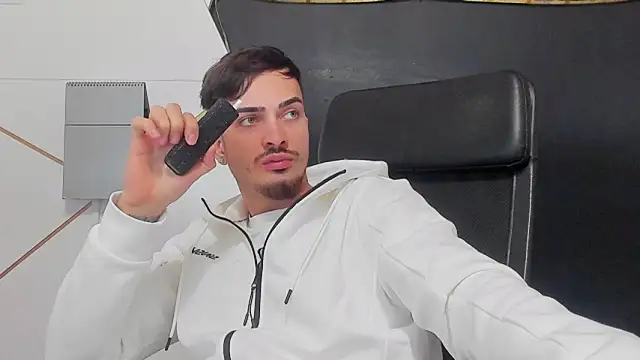 BrandonTate online show from April 2026 08:04:01 AM