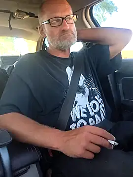 FloppyPickle4u online show from April 2026 02:28:01 PM