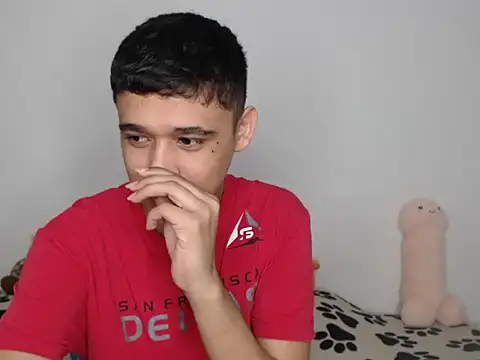 kaiine190 online show from February 2026 07:36:02 PM