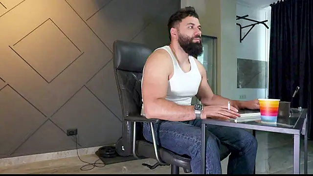 mattmasterss online show from February 2025 06:30:01 AM