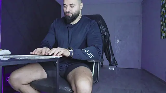 mattmasterss online show from January 2026 03:56:02 AM