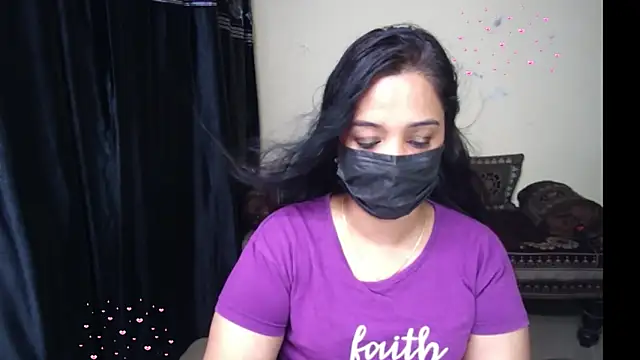 Snapshot of Arushisingh8888 chatting on April 2026 10:19:01 AM Arushisingh8888 online show from April 2026 10:19:01 AM