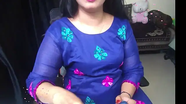 Snapshot of Arushisingh8888 chatting on May 2026 01:50:01 PM Arushisingh8888 online show from May 2026 01:50:01 PM