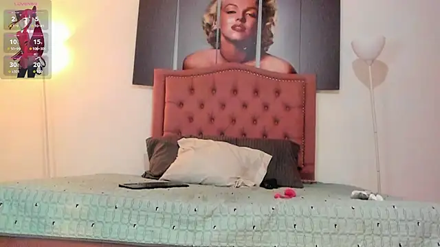 Ema Jonees online show from January 2025 12:02:02 PM