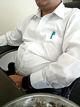 Hot-man39 online show from March 2025 06:25:02 AM