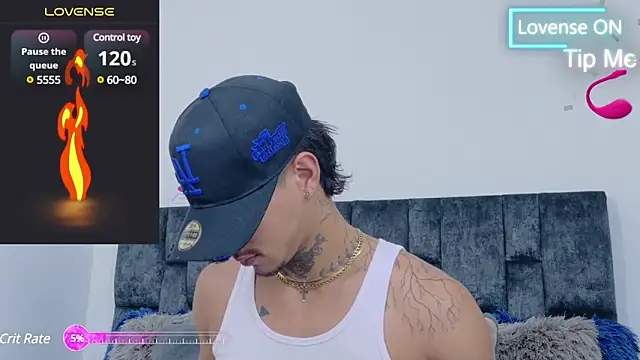 JAYCOB00 online show from January 2025 02:07:02 AM