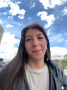 Megannklein online show from October 2025 03:12:01 PM