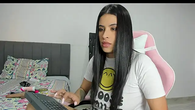  elektrah online show from February 2025 10:59:02 PM