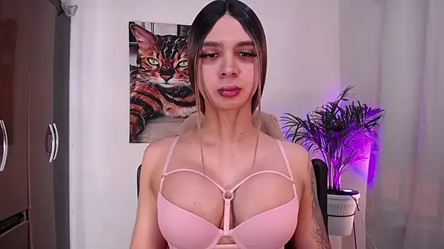Snapshot of Exotic__XXX chatting on October 2025 09:13:02 PM Exotic XXX online show from October 2025 09:13:02 PM