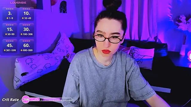 Snapshot of Lily_xBabe chatting on November 2025 07:43:01 AM Lily xBabe online show from November 2025 07:43:01 AM