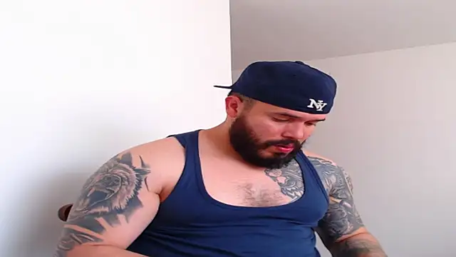 alexandergranda71 online show from February 2025 02:59:01 PM