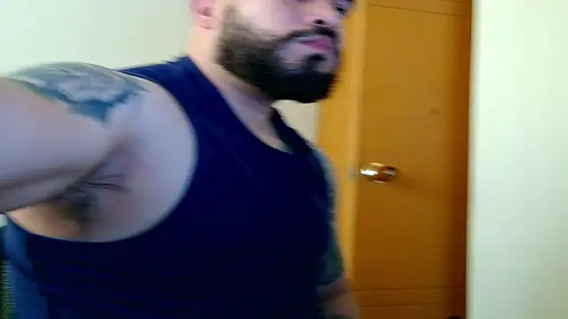 alexandergranda71 online show from October 2025 02:04:01 PM