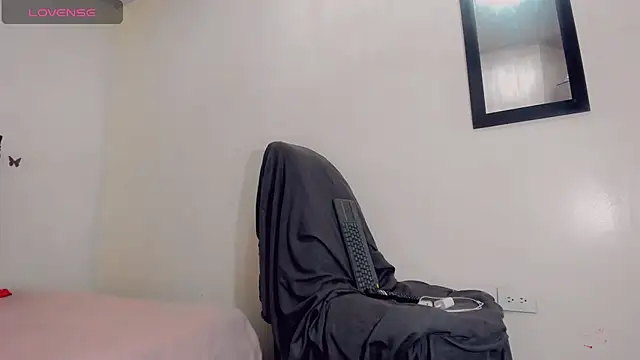 Snapshot of Rubi_30 chatting on January 2025 07:37:01 PM Rubi 30 online show from January 2025 07:37:01 PM