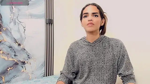 Snapshot of Rubi_30 chatting on November 2025 02:00:02 AM Rubi 30 online show from November 2025 02:00:02 AM