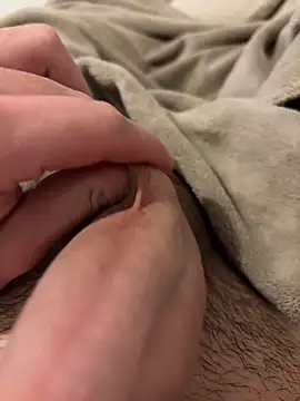 fuckitzer online show from December 2025 07:54:02 PM