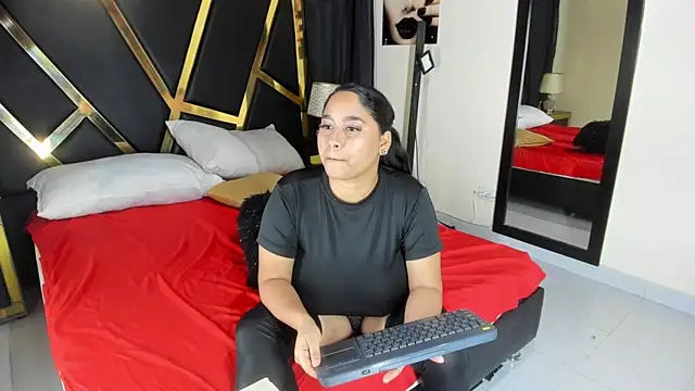 EmiliWilliams online show from March 2025 10:50:02 PM