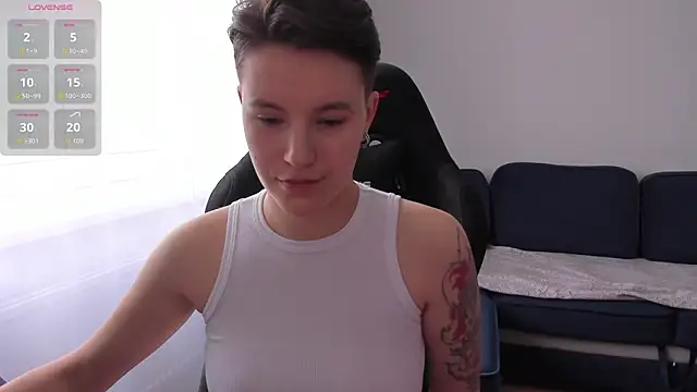 JessieFlower online show from October 2025 08:26:01 AM