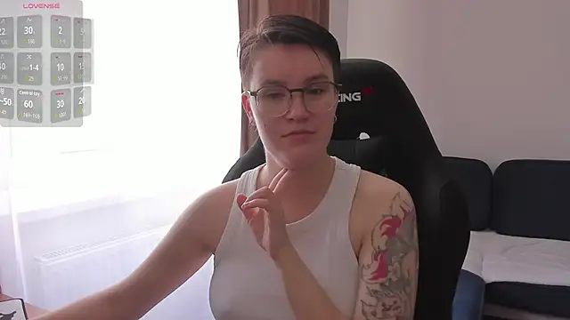 Snapshot of JessieFlower chatting on July 2026 07:47:01 AM JessieFlower online show from July 2026 07:47:01 AM